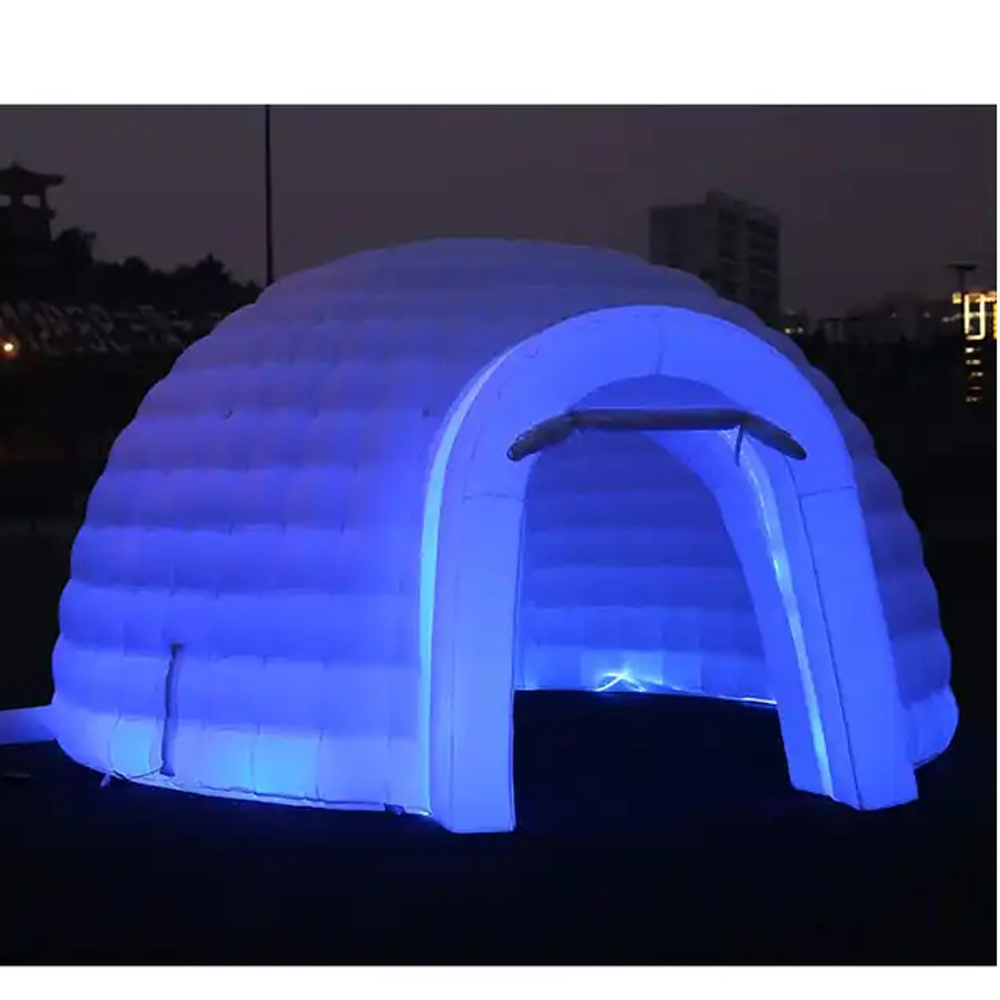 White Outdoor Lawn Inflatable  - Outdoor Lighting Rental recension och pris